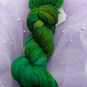 Ręcznie barwiona włóczka Leśne Królestwo (Lace)